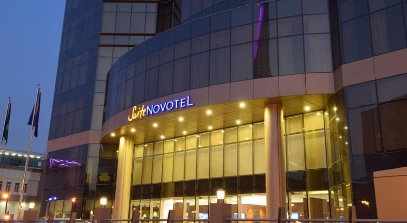 Novotel Suites Riyadh Dyar, Lobby