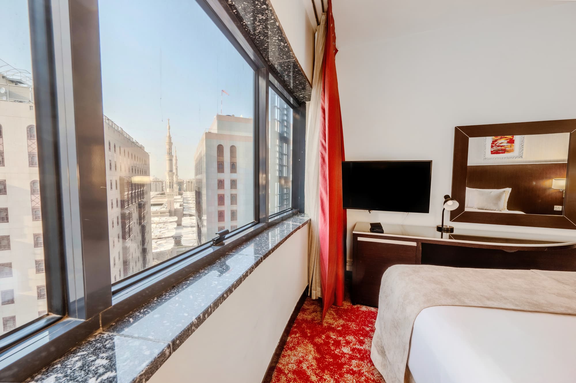 Frontel Al Harithia EX Majlis Grand, Room