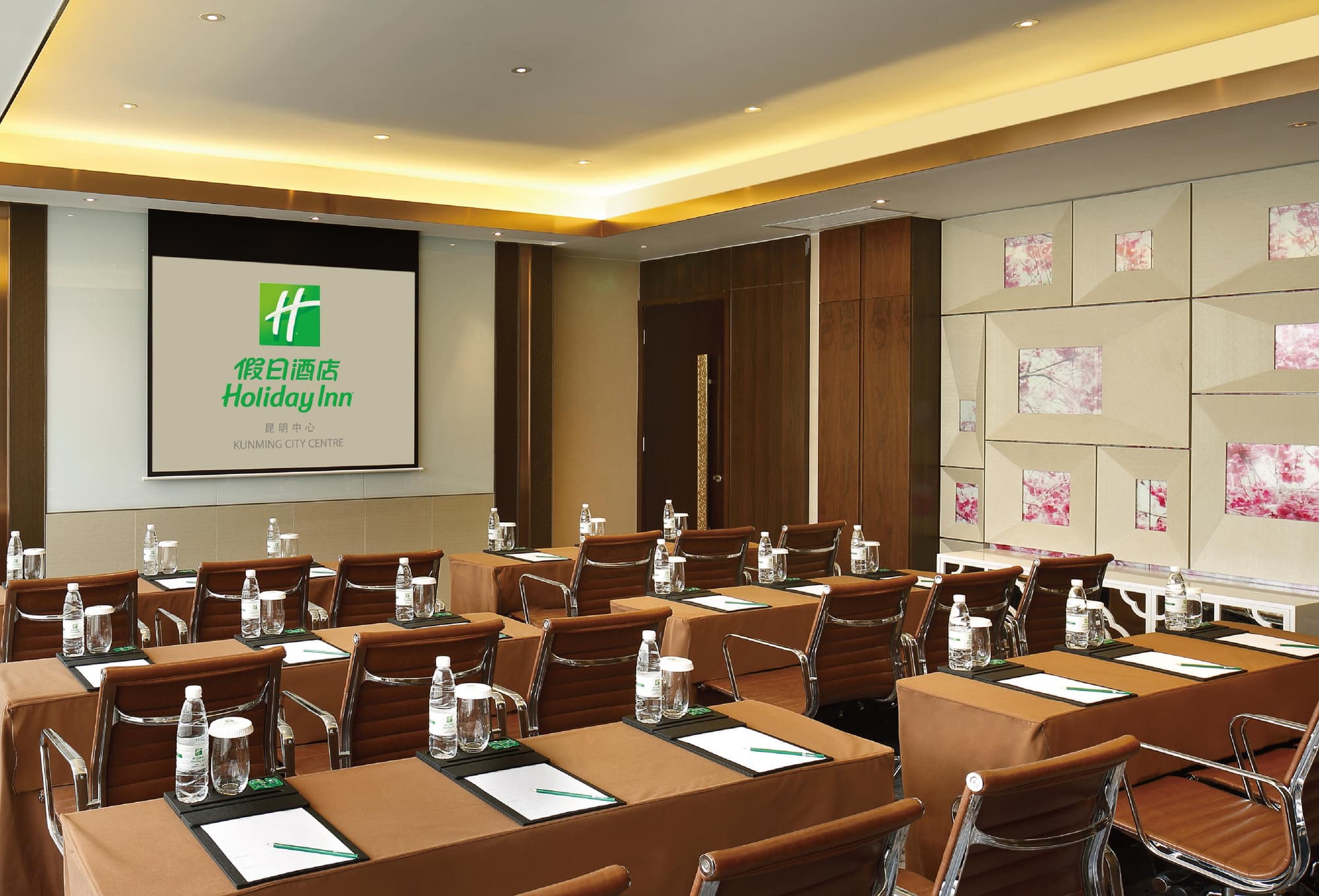 Holiday Inn Kunming City Centre, Conferences