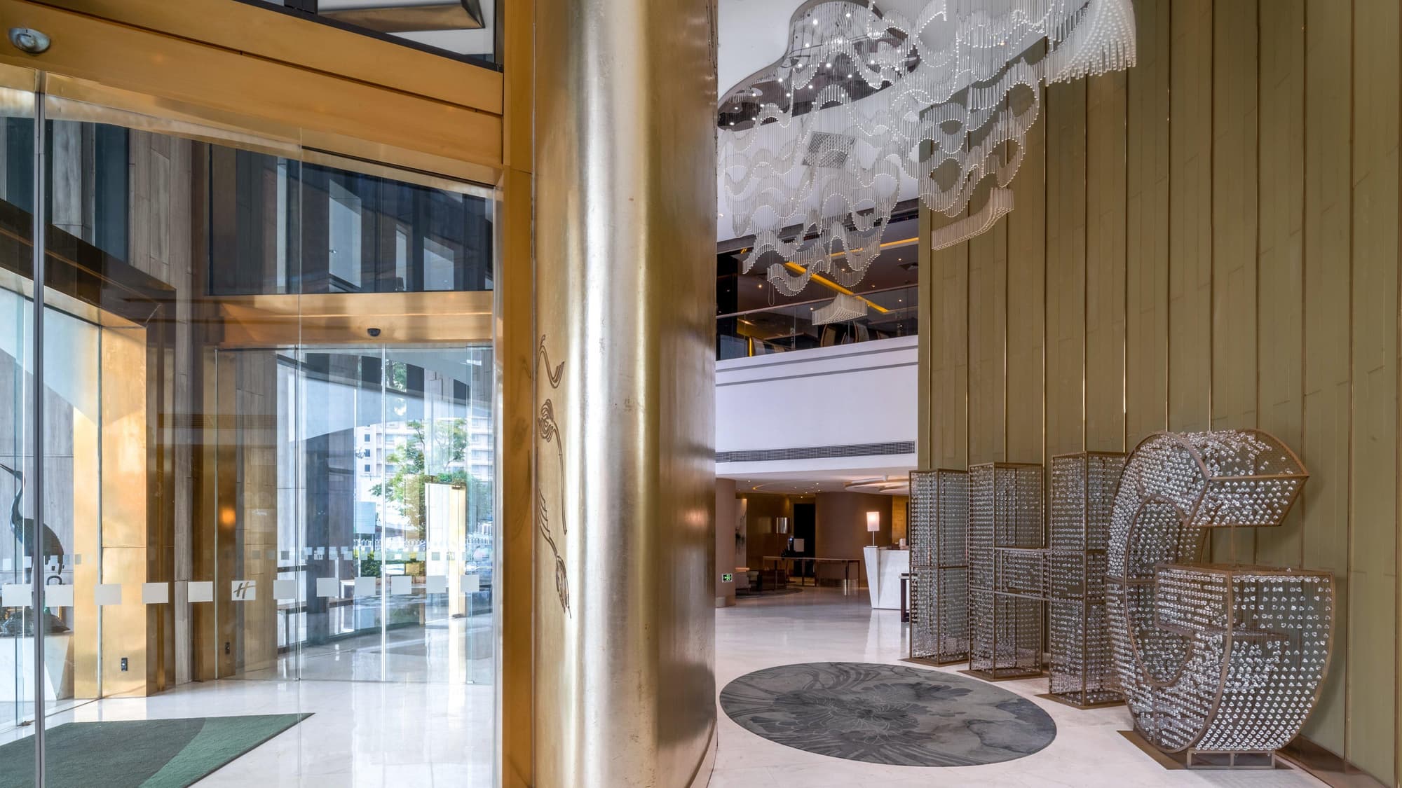 Holiday Inn Kunming City Centre, General view