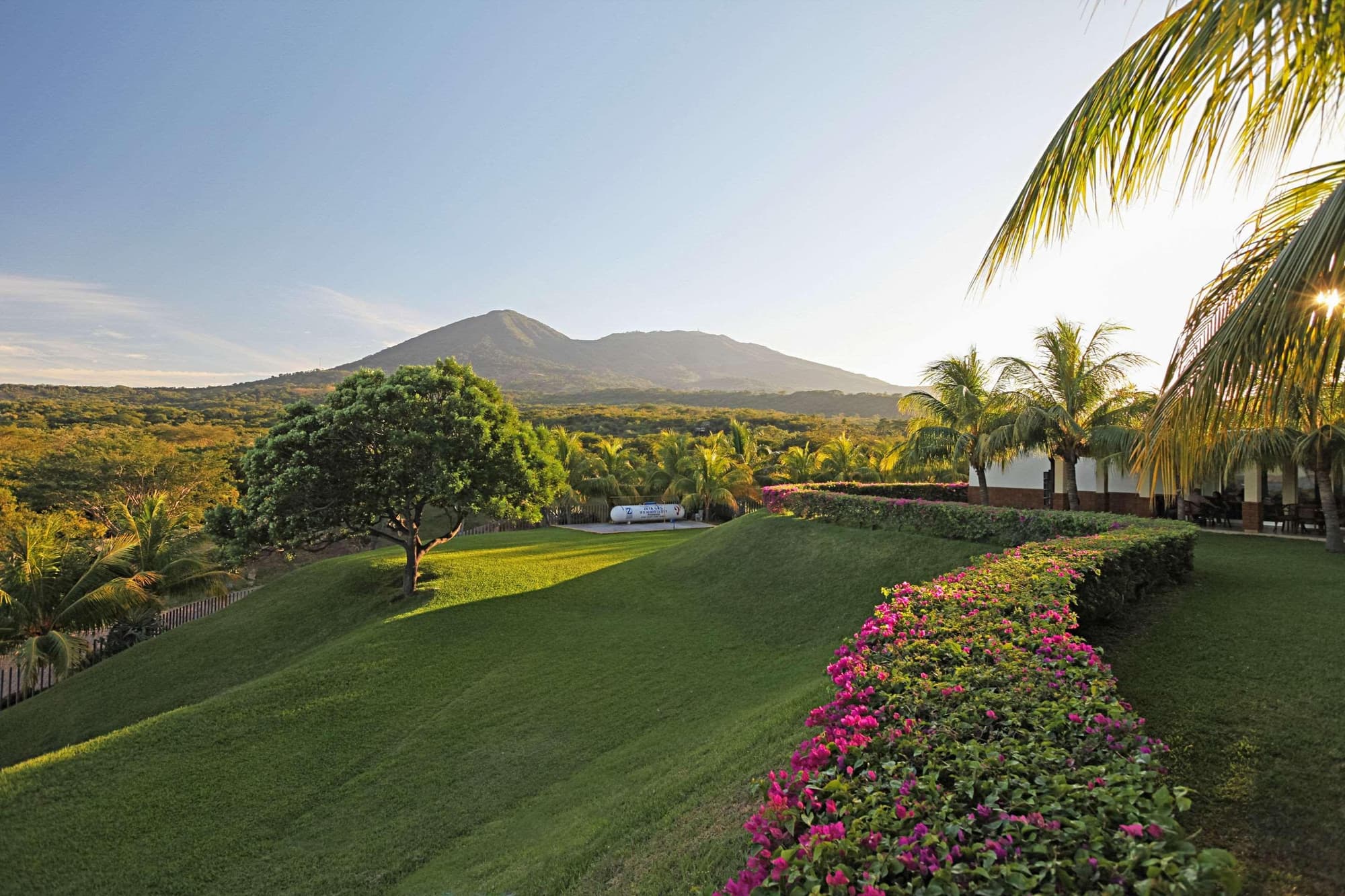 Comfort Inn Real La Union, General view