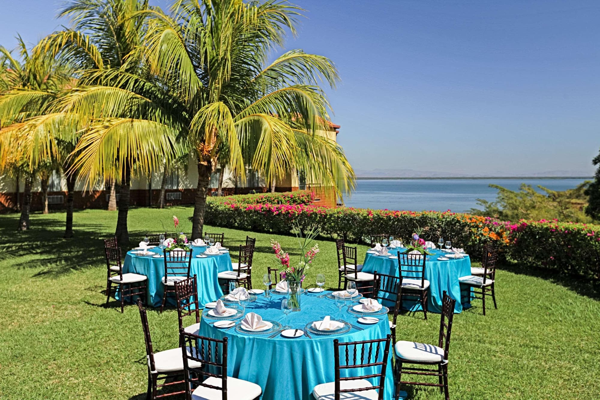 Comfort Inn Real La Union, Conferences