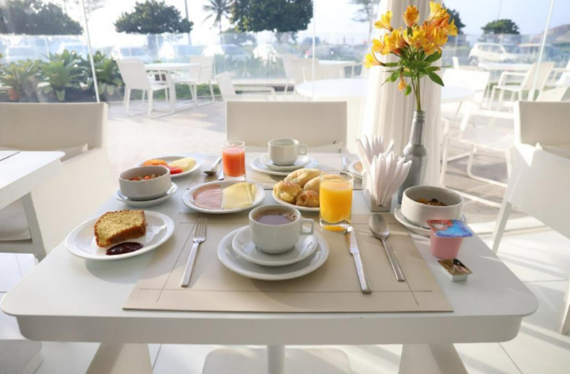 CDesign Hotel, Restaurant