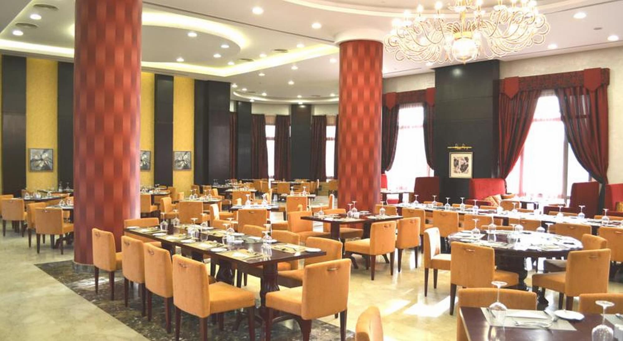 Jewel Sport City & Aqua Park, Restaurant