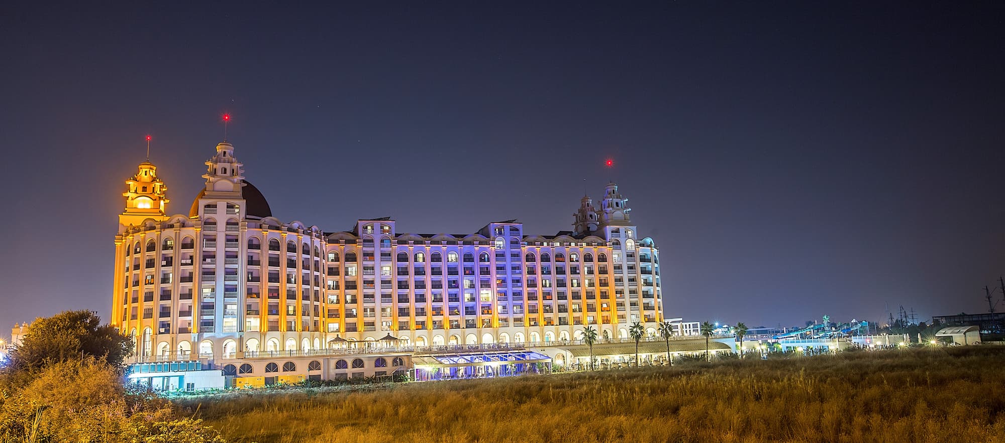 J'Adore Deluxe Hotel & Spa, General view