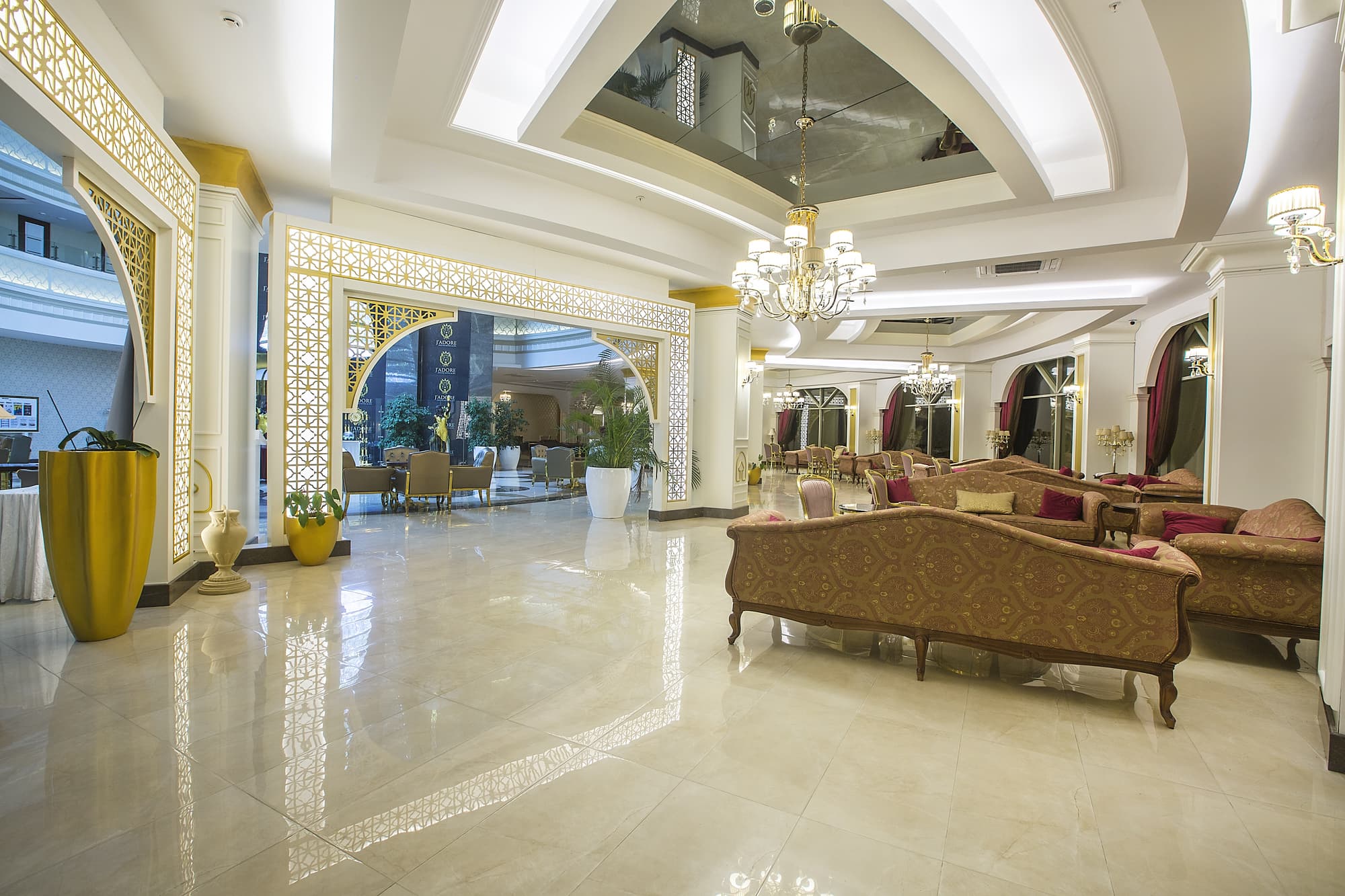 J'Adore Deluxe Hotel & Spa, Lobby
