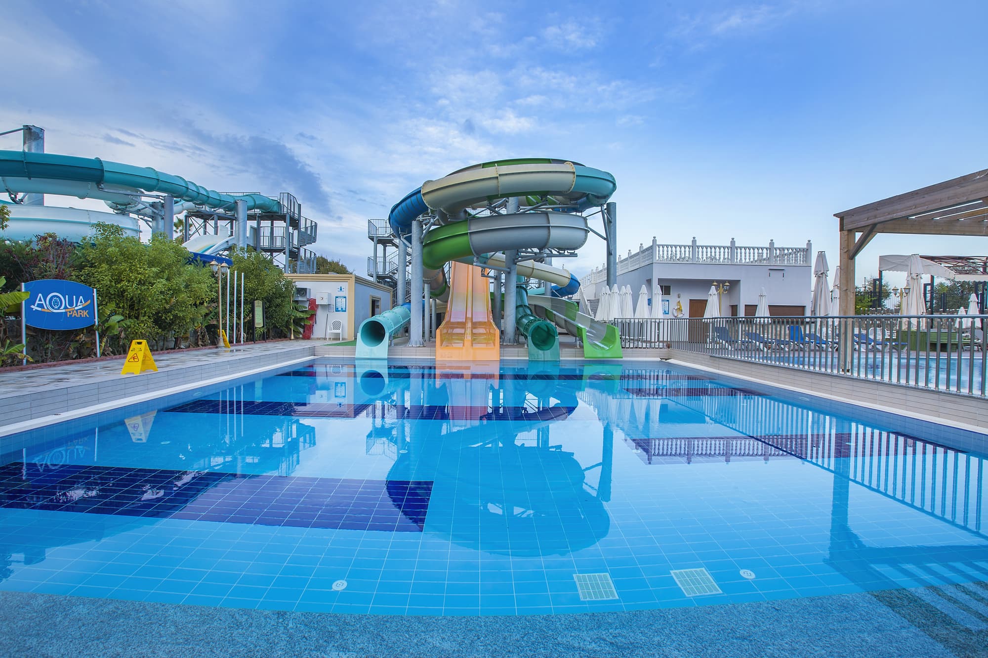 J'Adore Deluxe Hotel & Spa, Pool