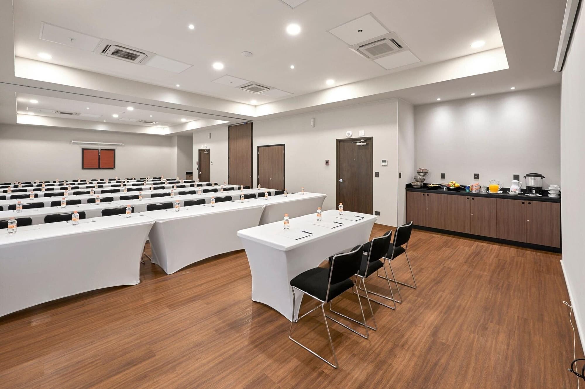 City Suites Silao Aeropuerto, Conferences