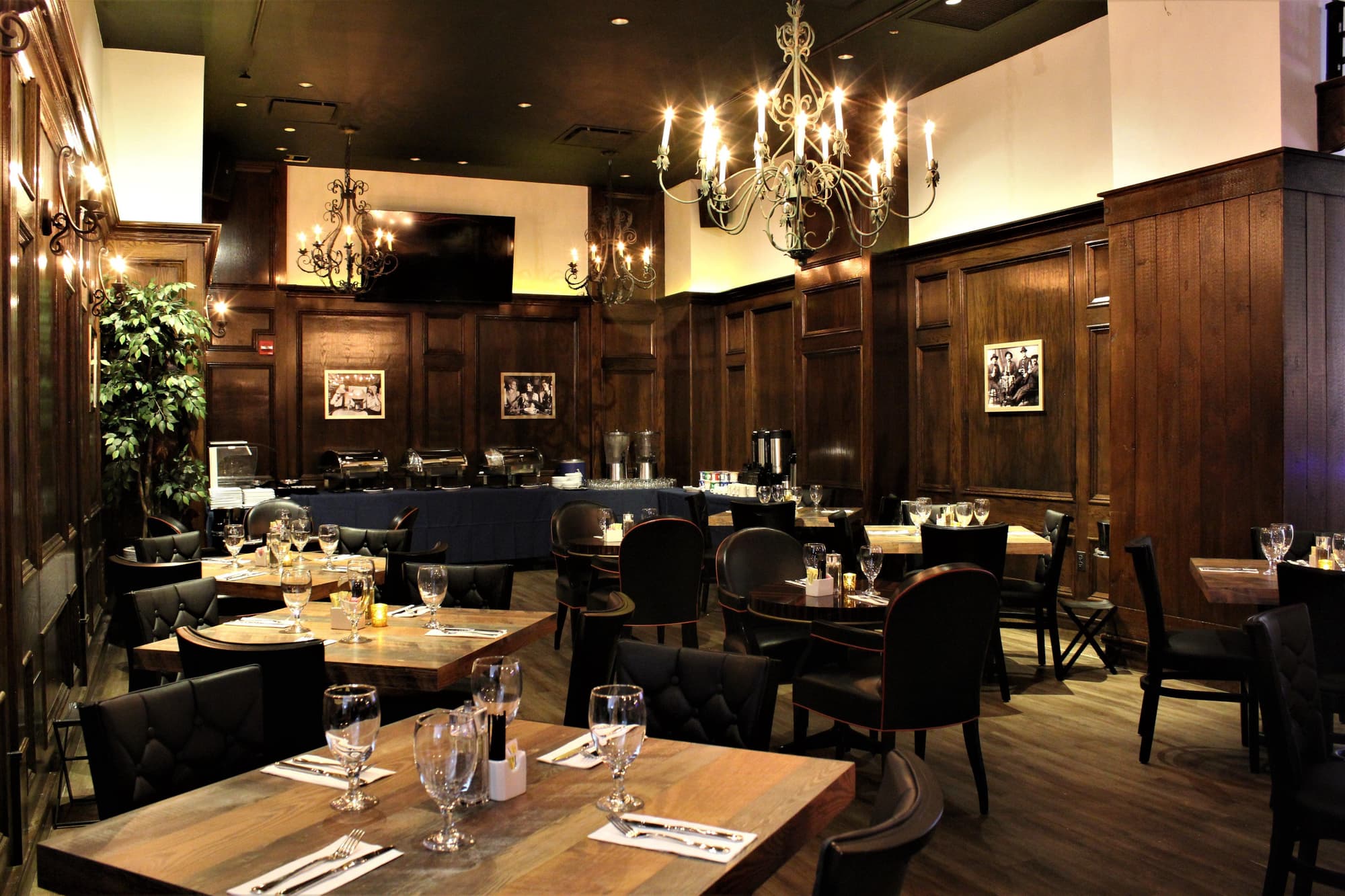 Holiday Inn New York City Times Square, Restaurant