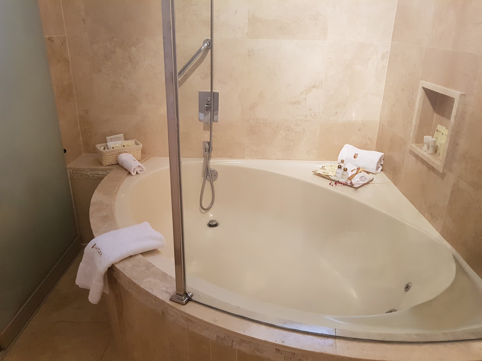 Antara Hotel & Suites - Miraflores, Room