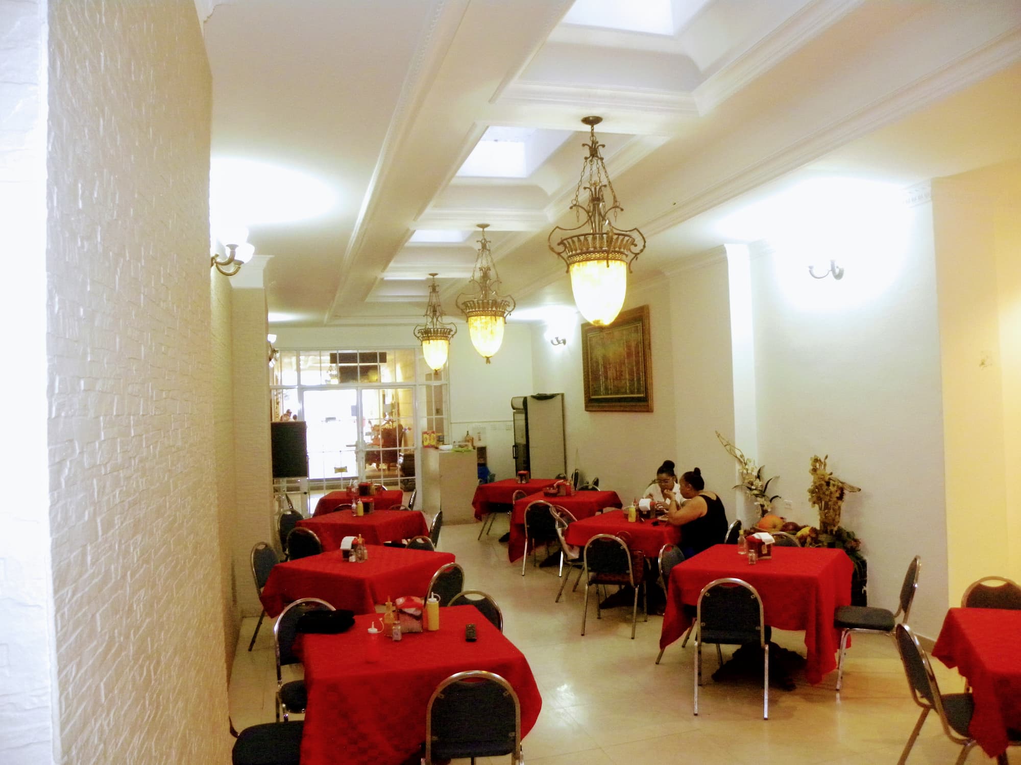 Meryland, Restaurant