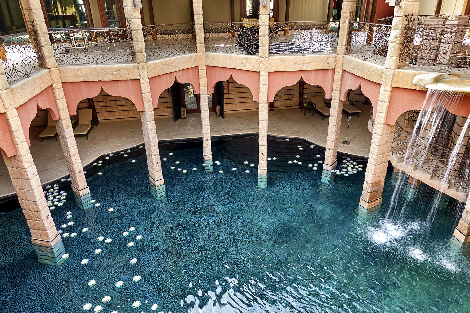 Telal Resort Al Ain, Pool