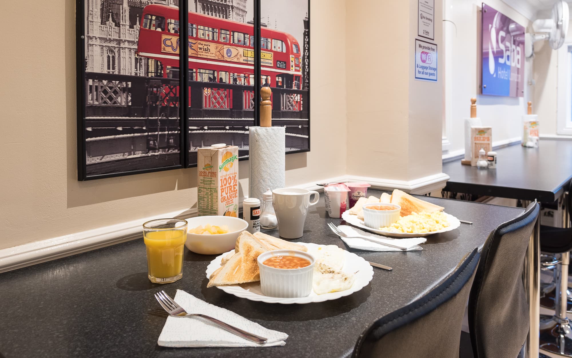 Saba Hotel London, Restaurant