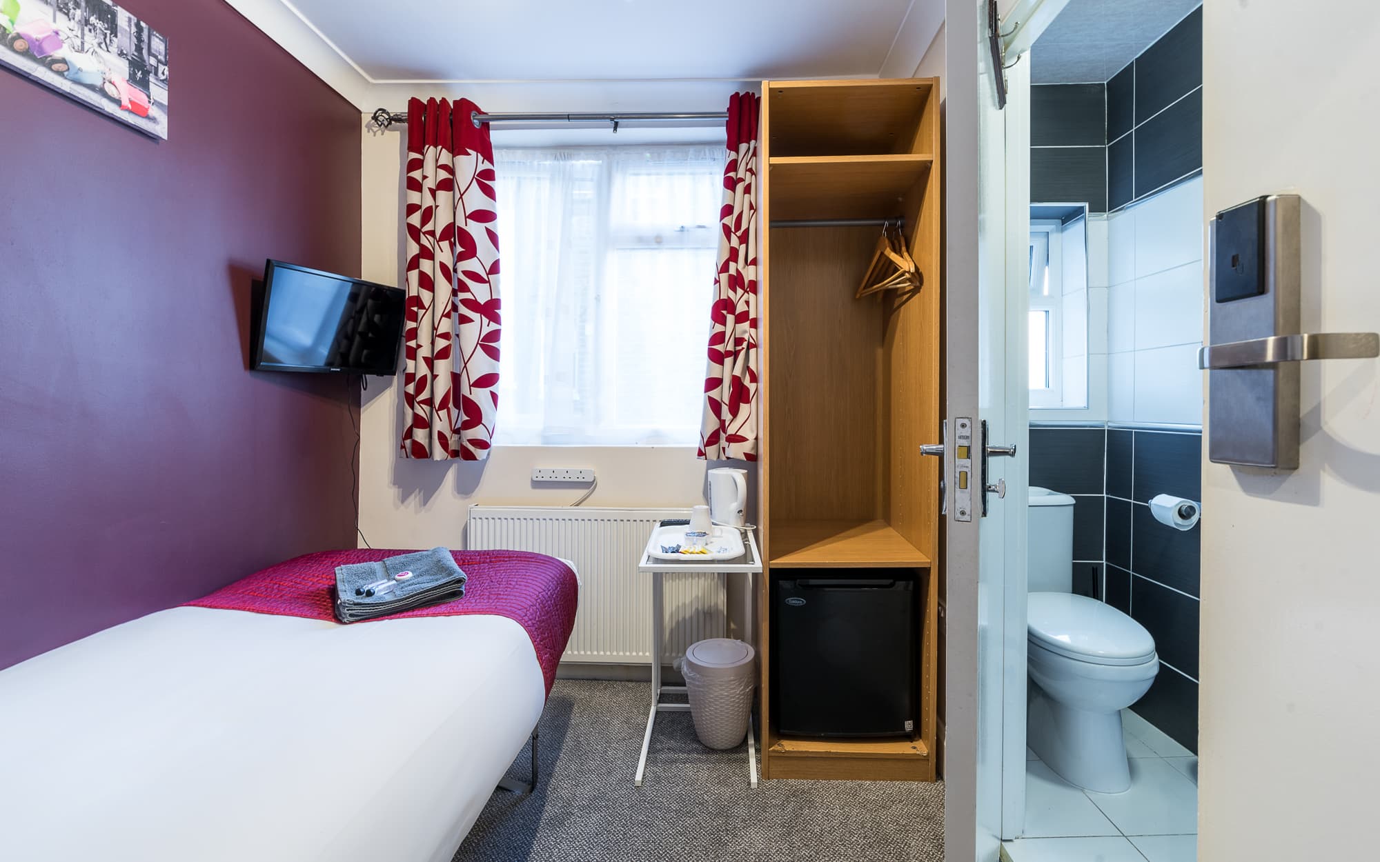 Saba Hotel London, Room