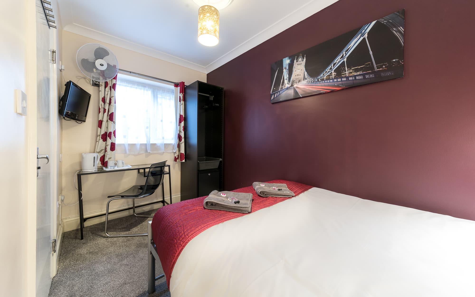 Saba Hotel London, Room