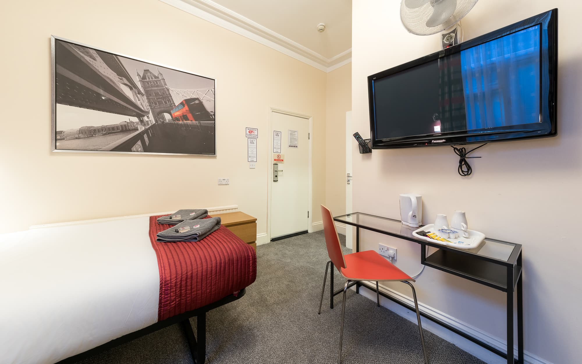 Saba Hotel London, Room