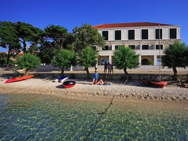 Lipa Hotel, General view