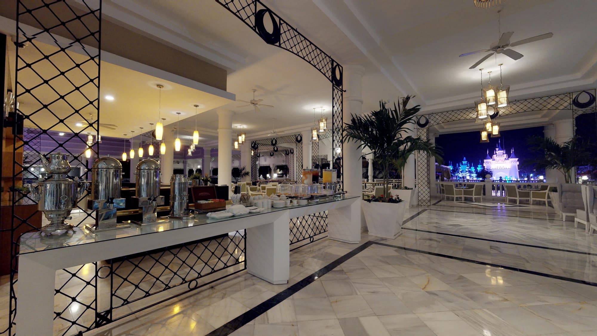 Bahia Principe Fantasia Punta Cana All Inclusive, Vestíbulo