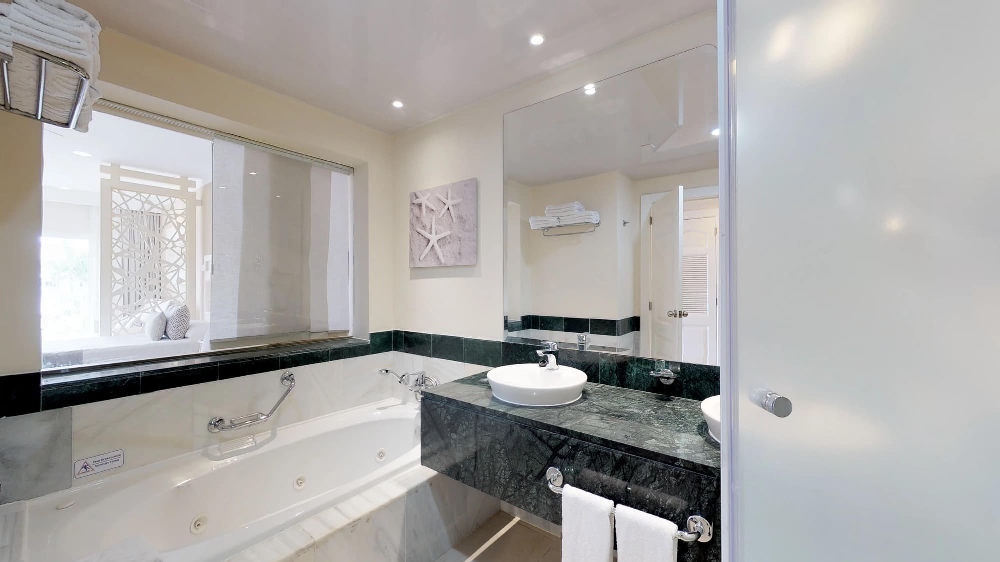 Bahia Principe Fantasia Punta Cana All Inclusive, Habitación