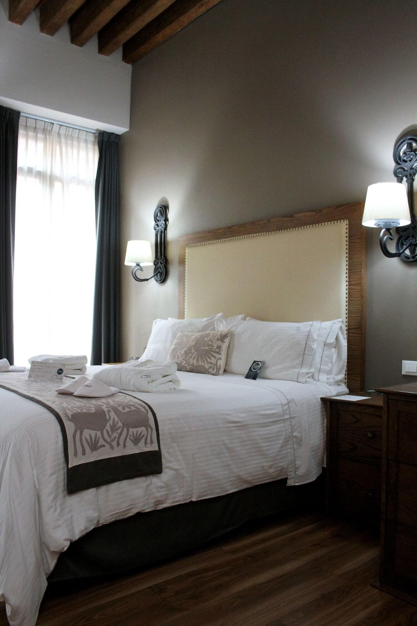 Historico Central, Food & Beverages, Room