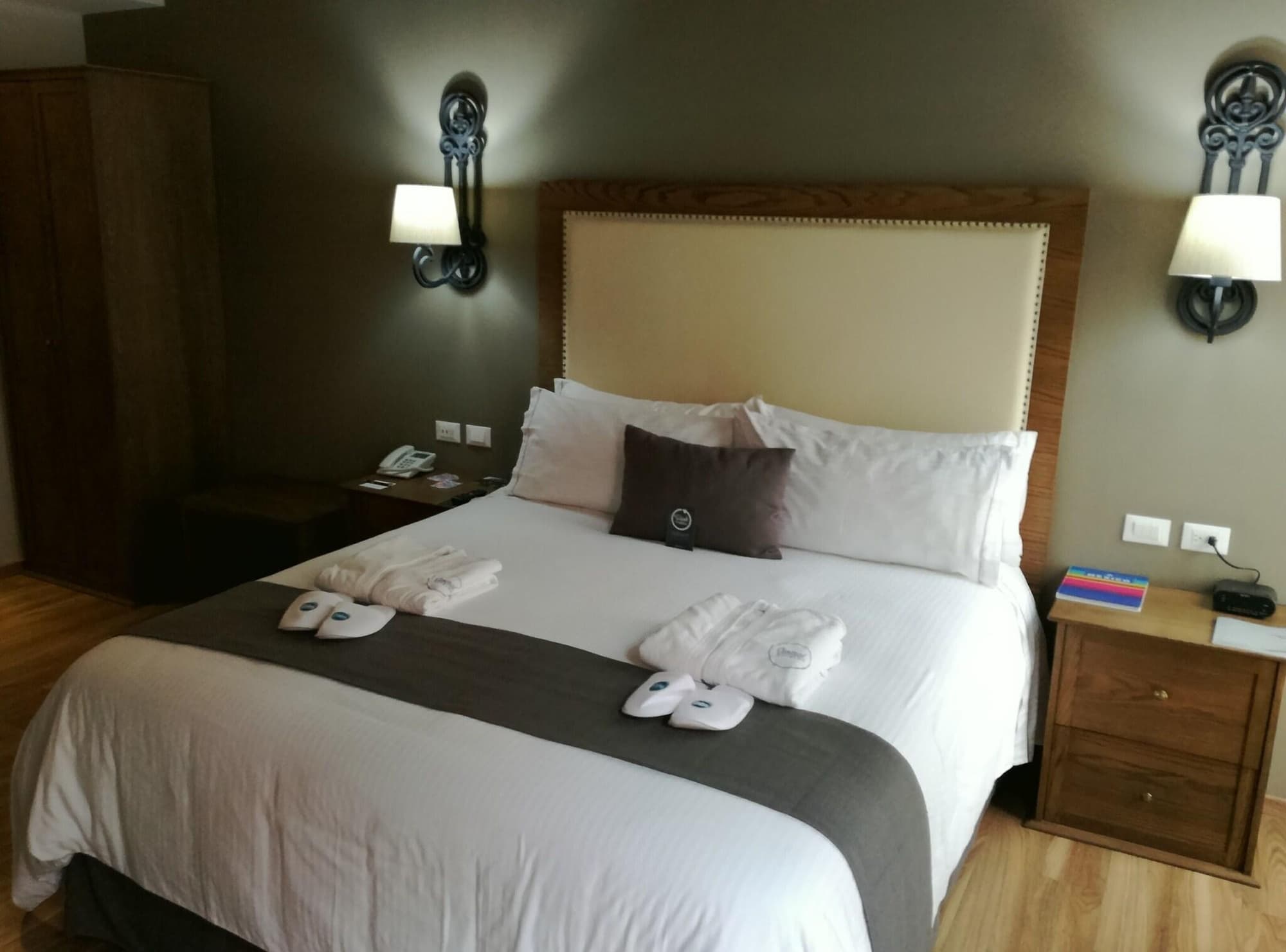 Historico Central, Food & Beverages, Room