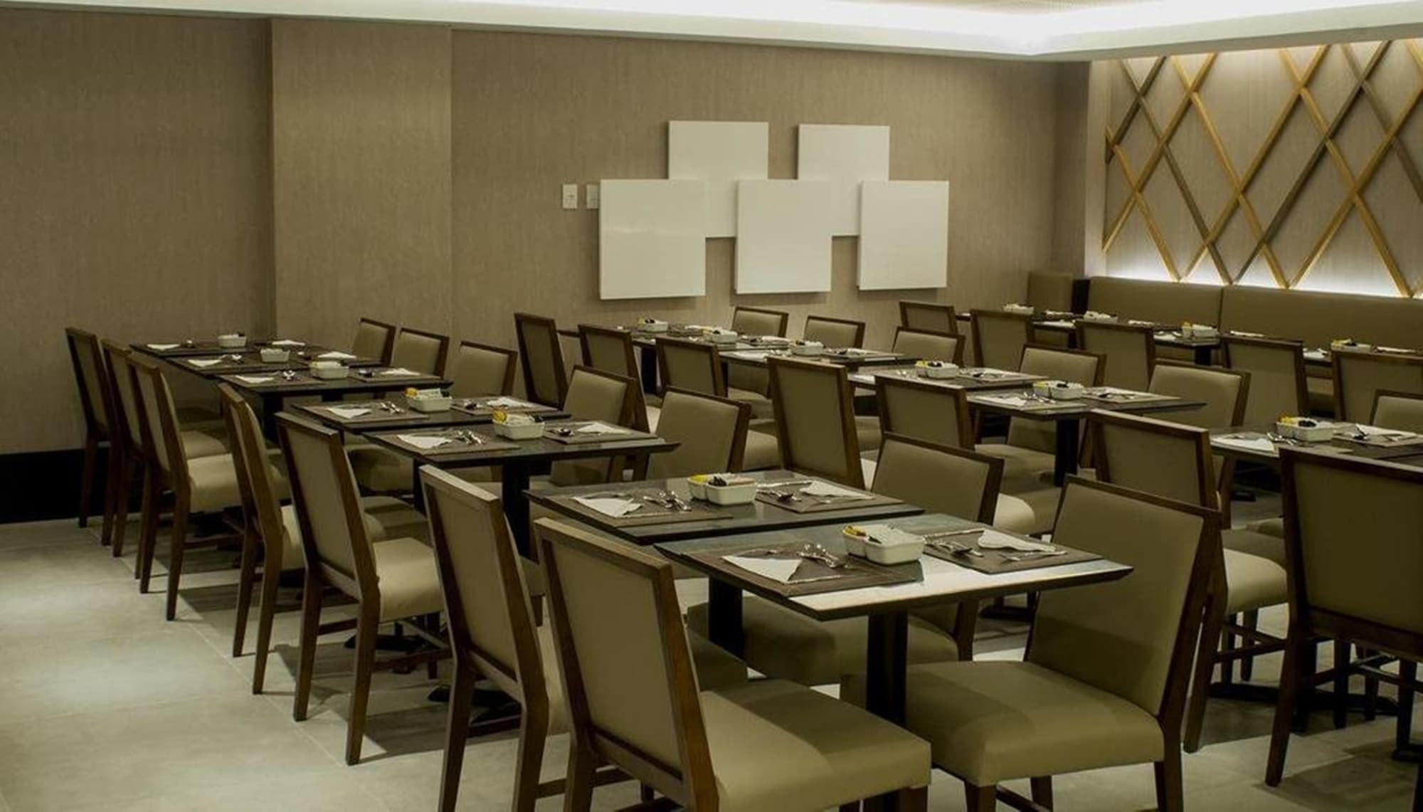 Americas Copacabana hotel, Restaurant