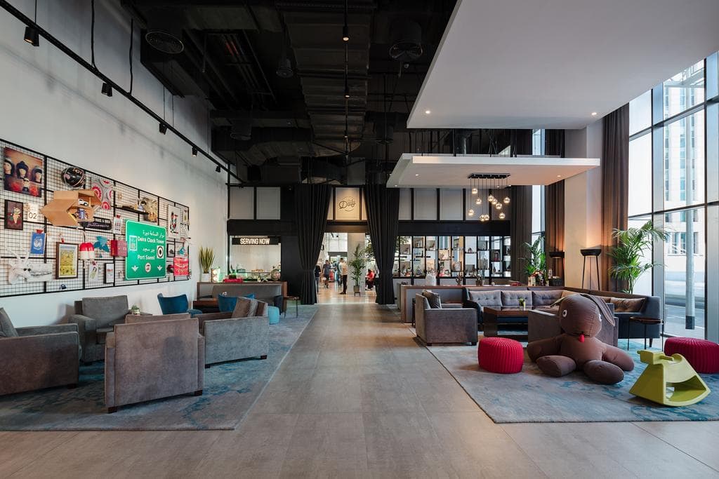 Rove City Centre, Lobby