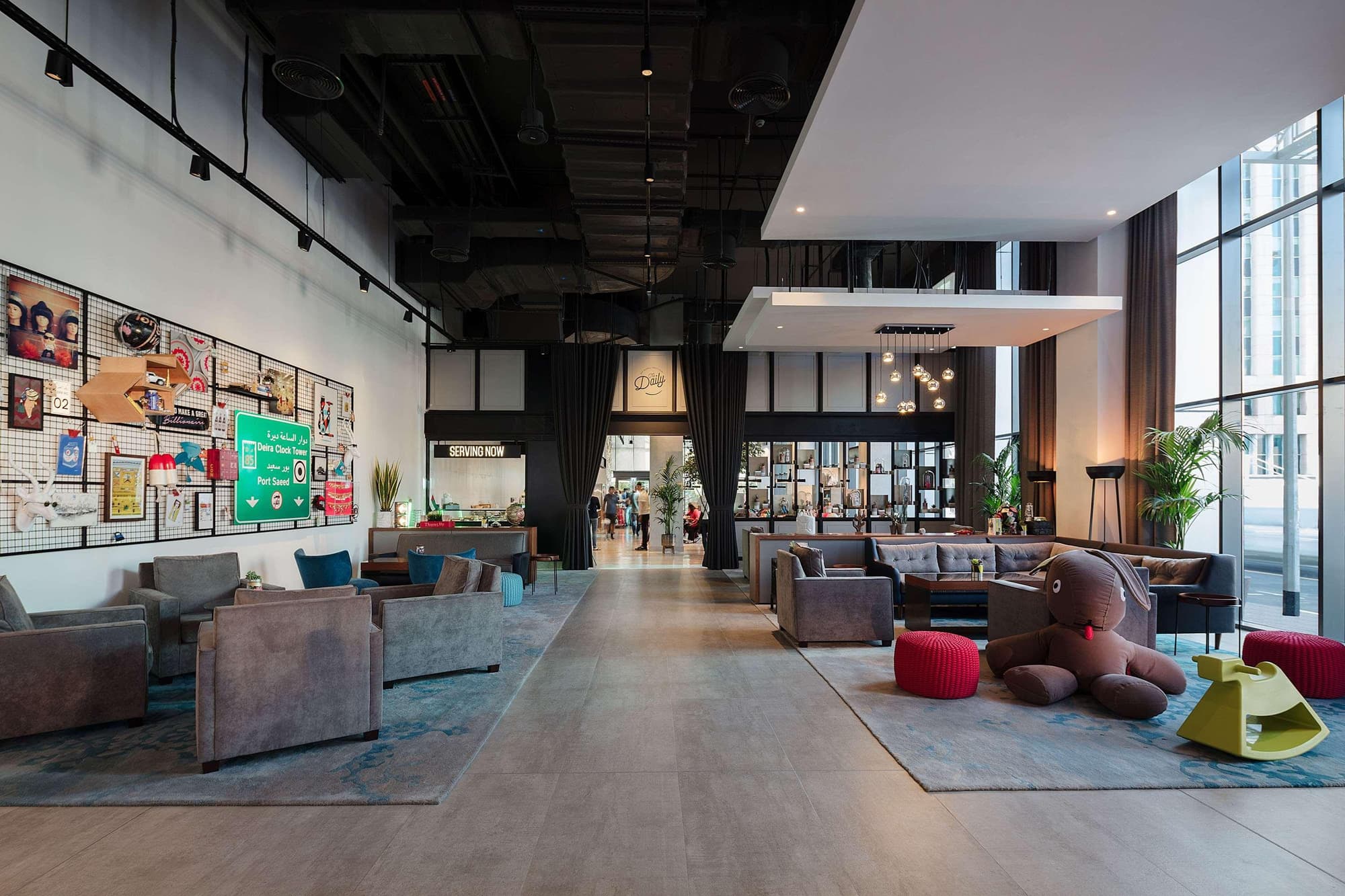 Rove City Centre, Lobby