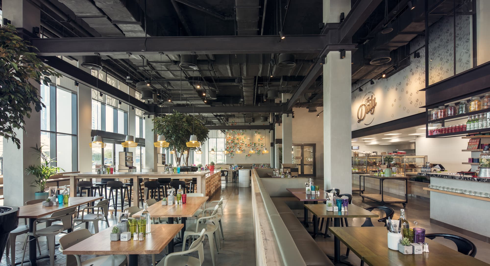 Rove City Centre, Restaurant