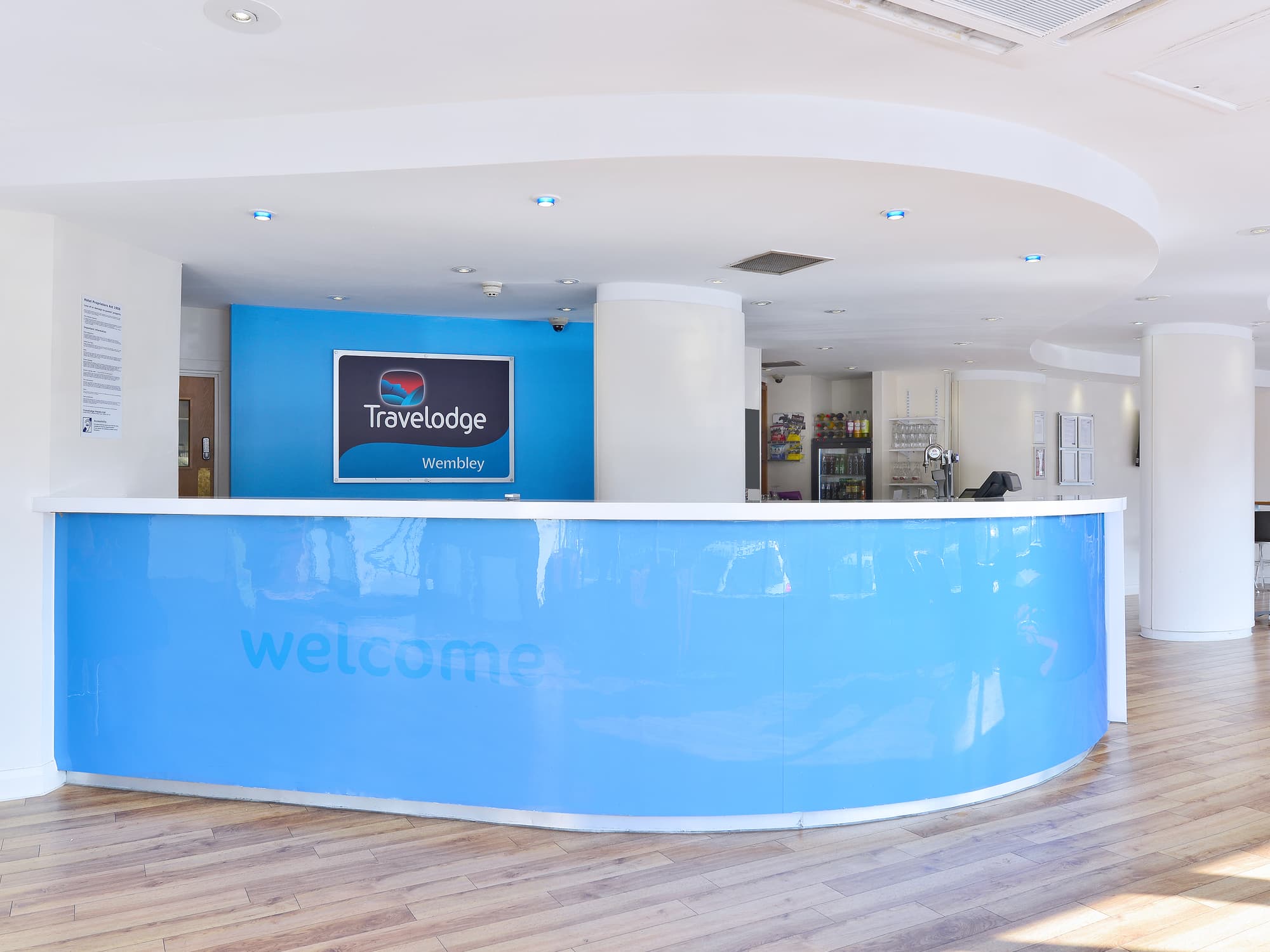 Travelodge London Wembley Hotel, Lobby