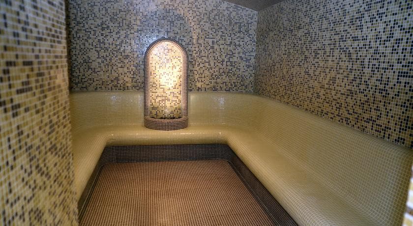 Russia Hotel Skopje, Sports and Entertainment