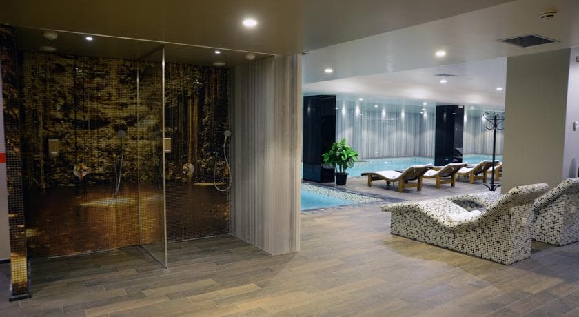 Russia Hotel Skopje, Sports and Entertainment