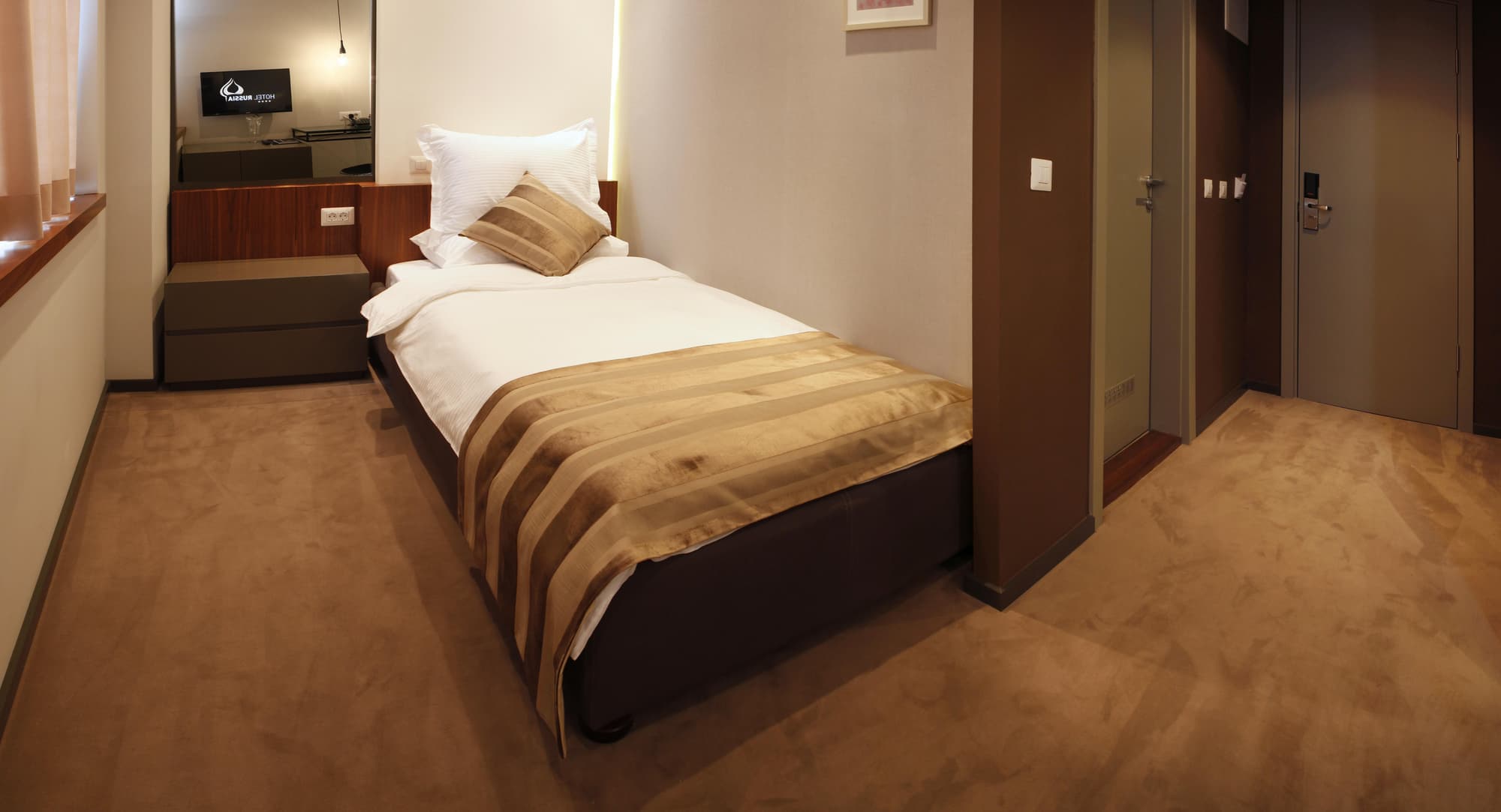 Russia Hotel Skopje, Room