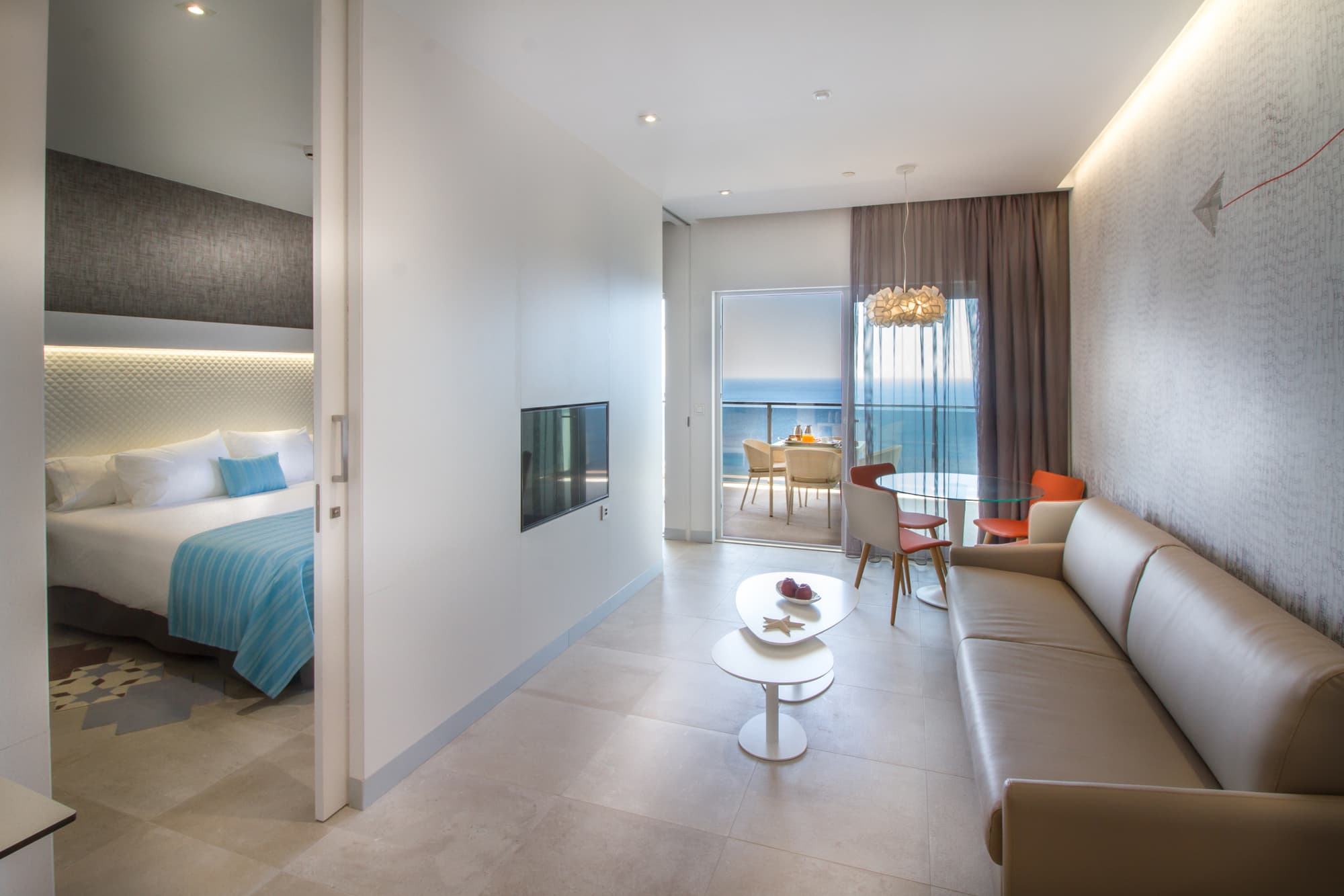 ESTIMAR Calpe Suitopia, Room