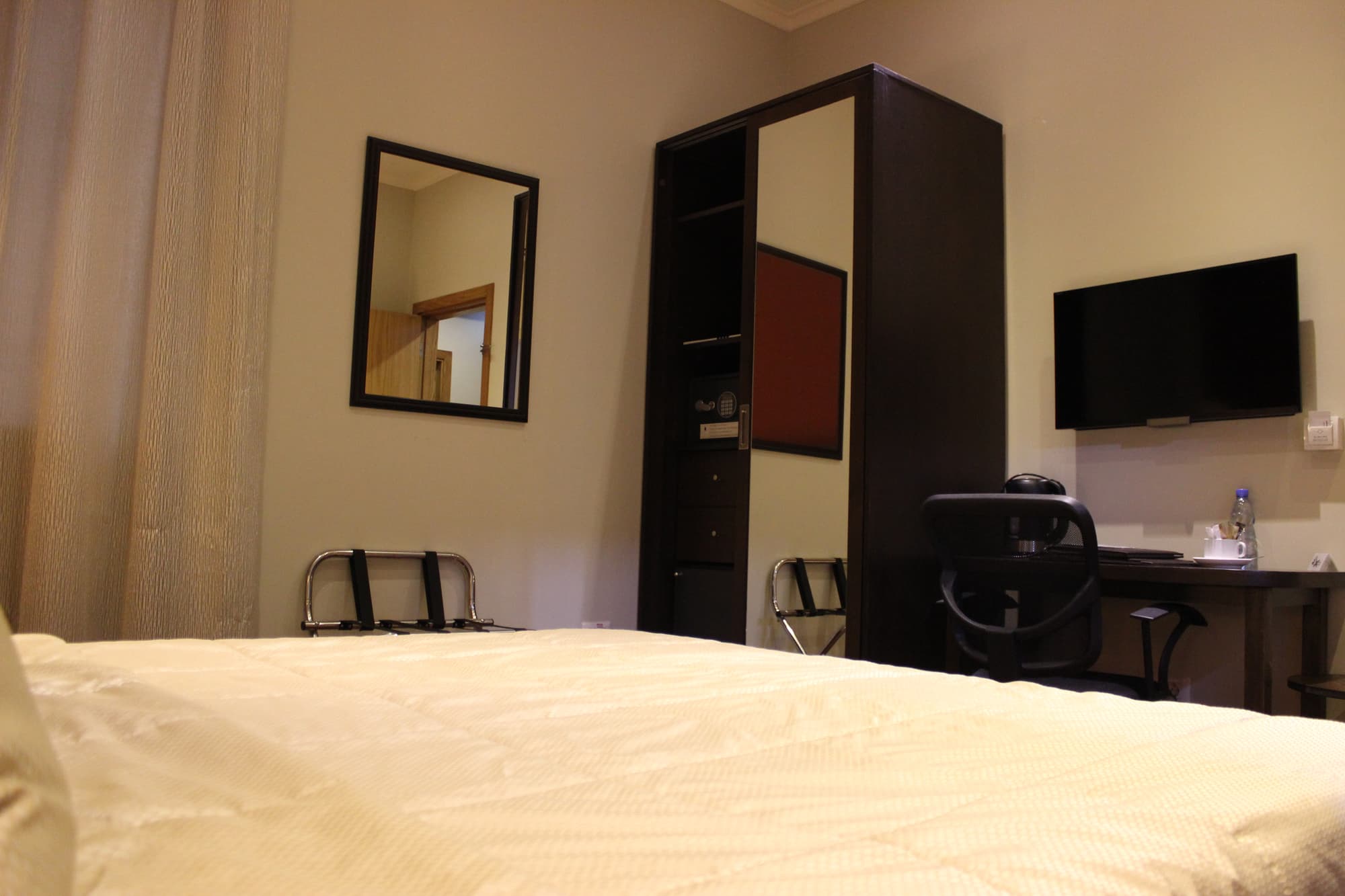 The J Hotel and Spa, Room