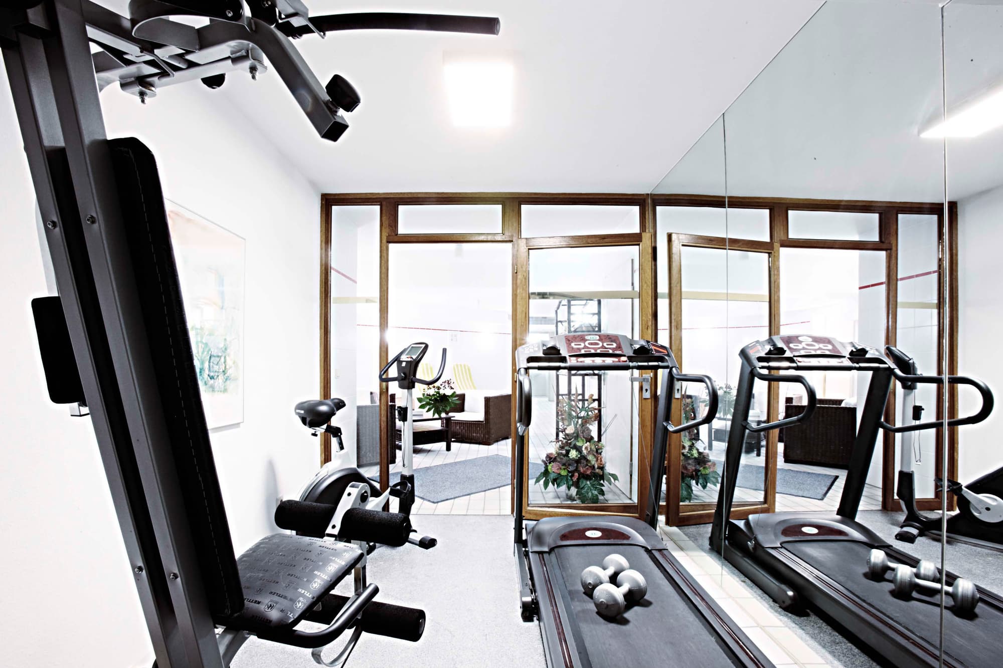 Dusseldorf City by Tulip Inn, Sports and Entertainment