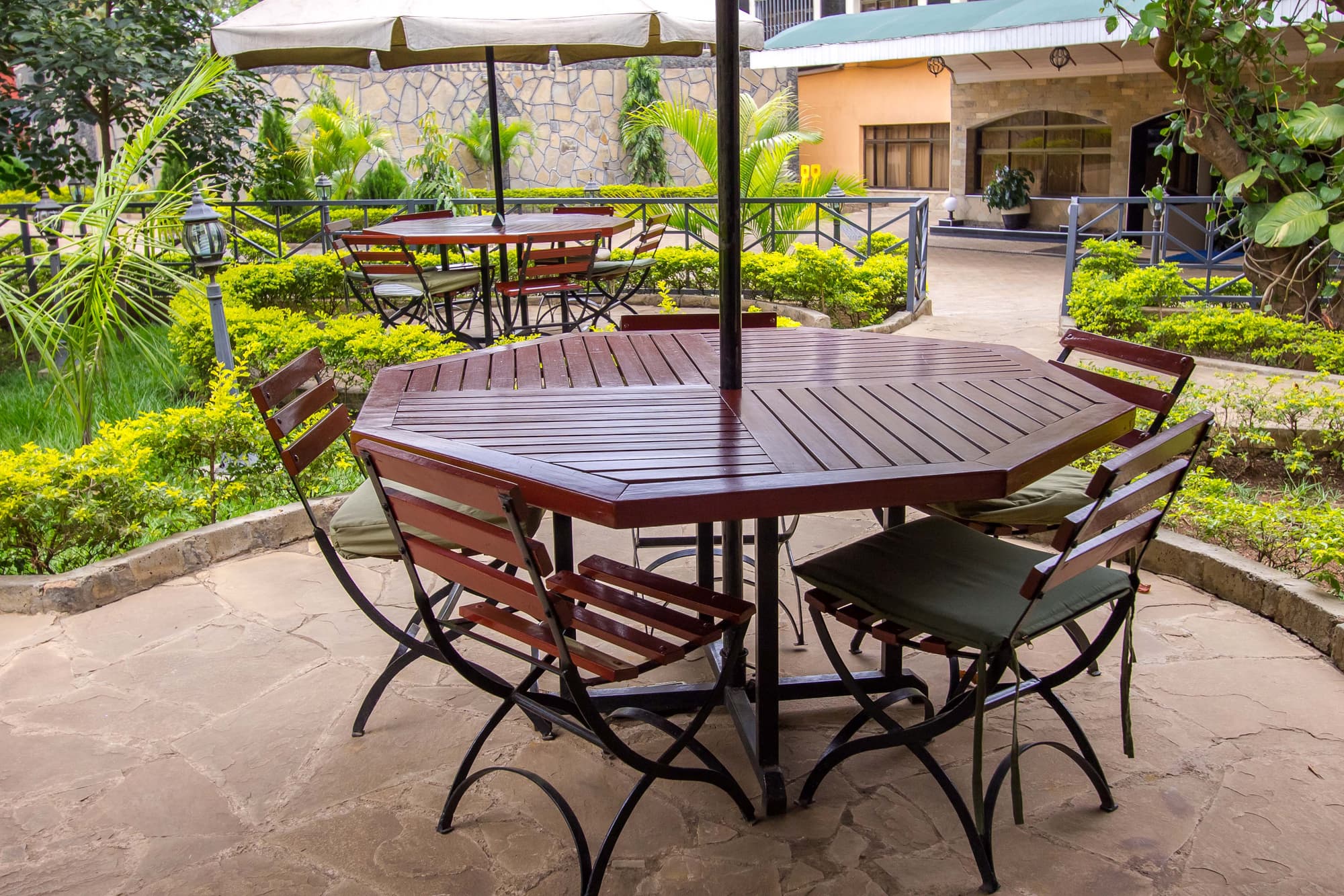 Pinecone Hotel, Terrace