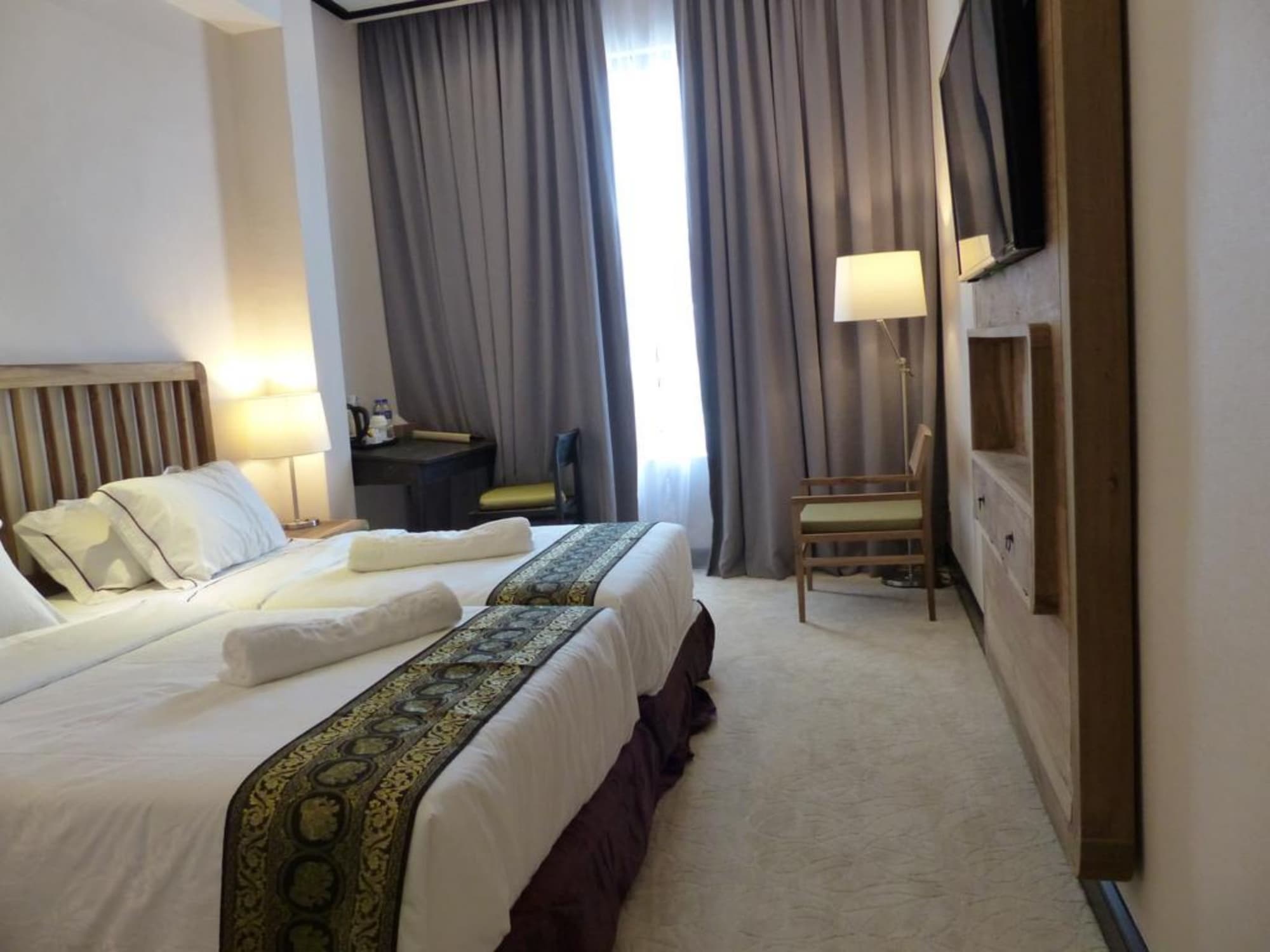 1825 Gallery Hotel, Room