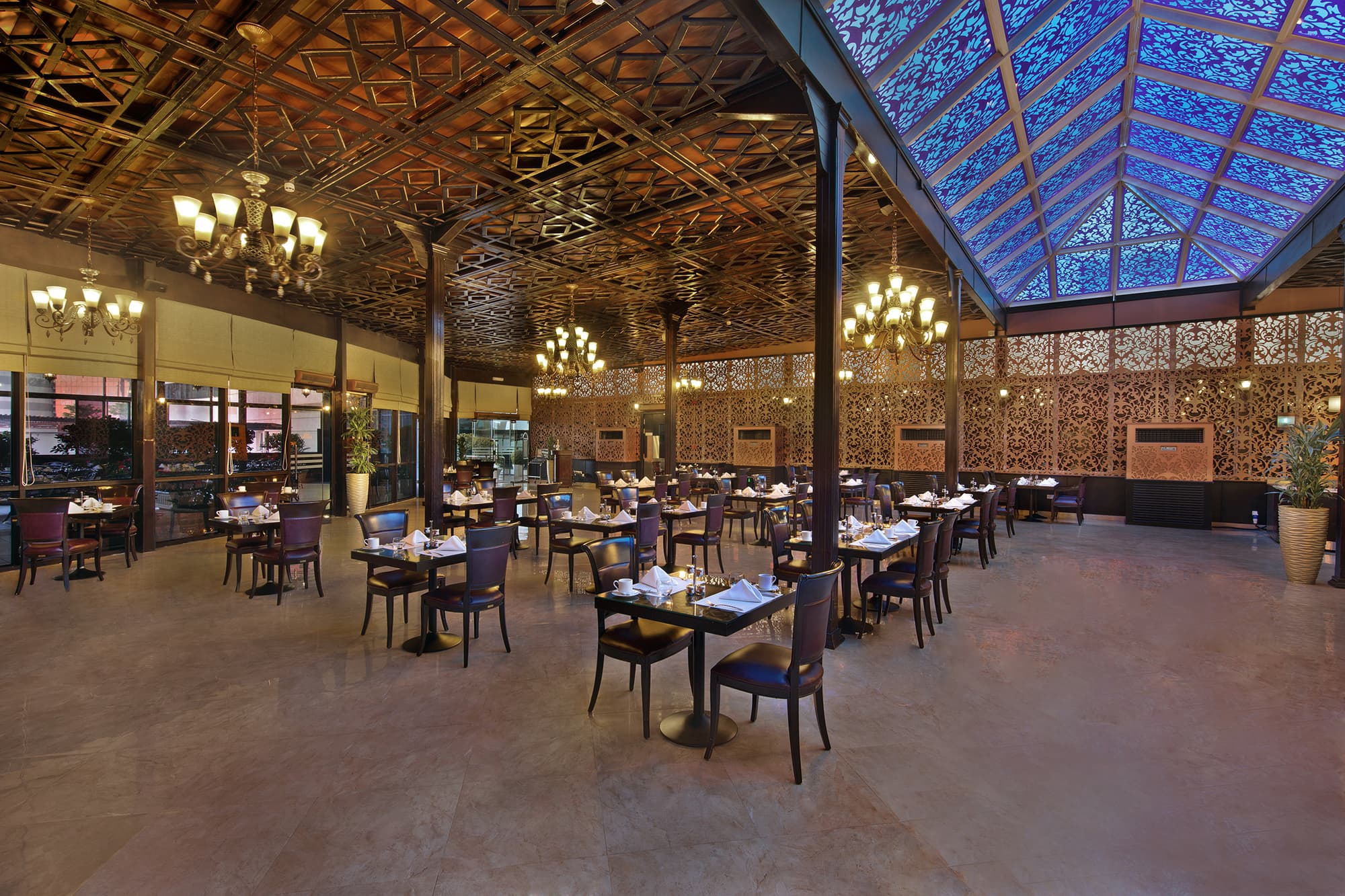 Ezdan Hotel West Bay, Restaurant