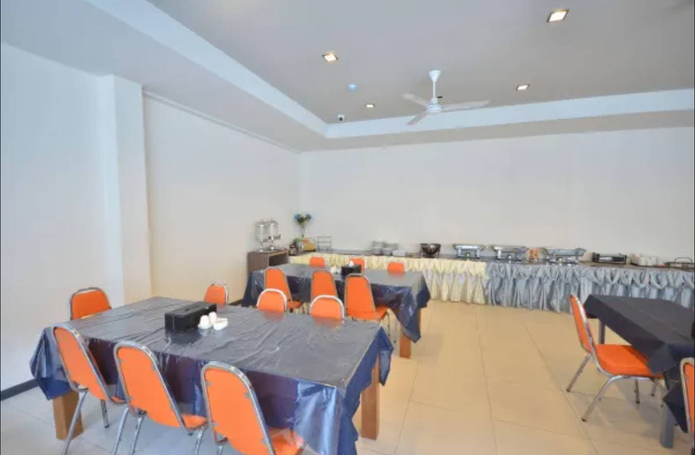 H2 Hotel, Restaurant