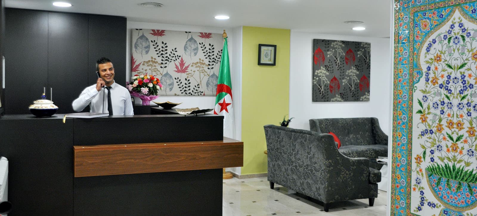 City Hotel Alger, Lobby