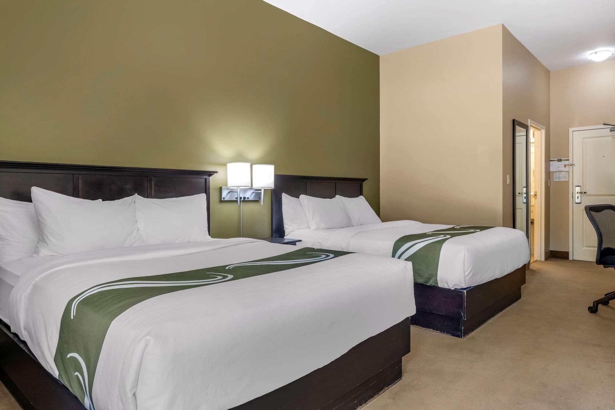 Quality Inn & Suites -Quispamsis, Room