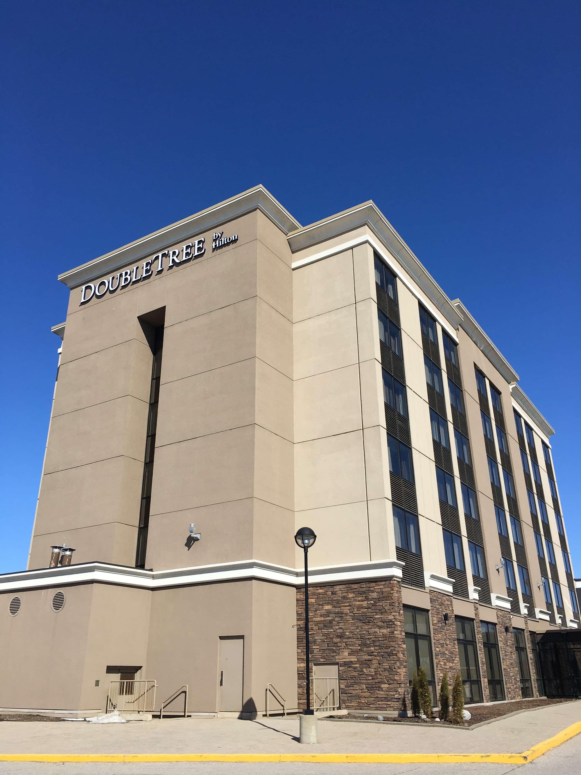 DoubleTree by Hilton Kitchener, General view