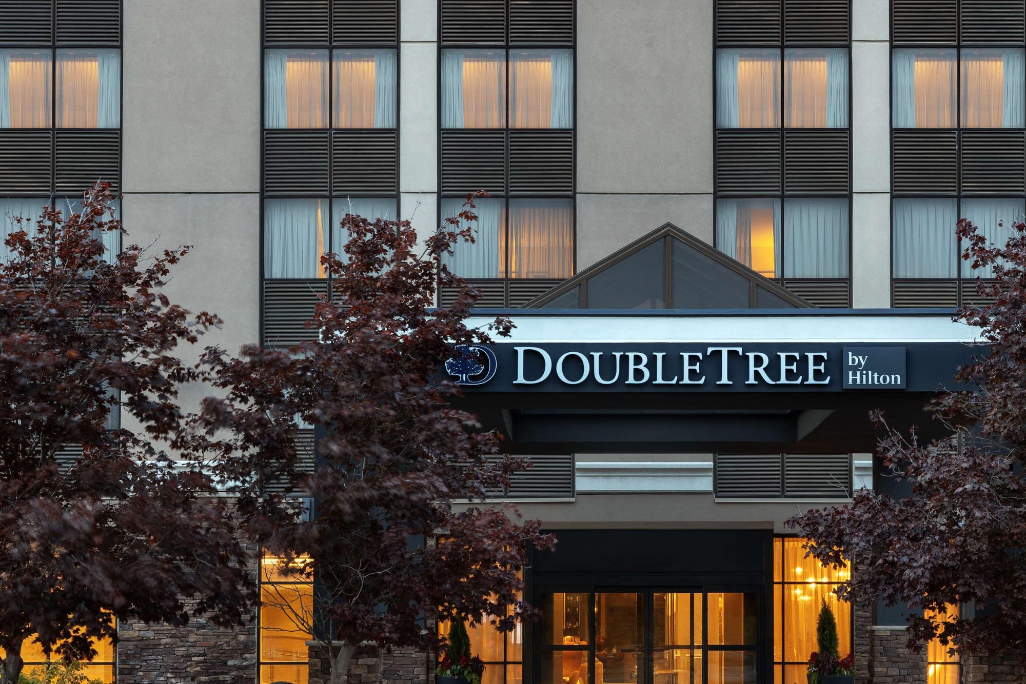 DoubleTree by Hilton Kitchener, General view