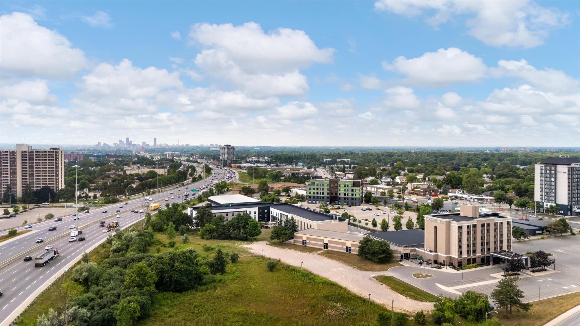 DoubleTree by Hilton Kitchener, General view