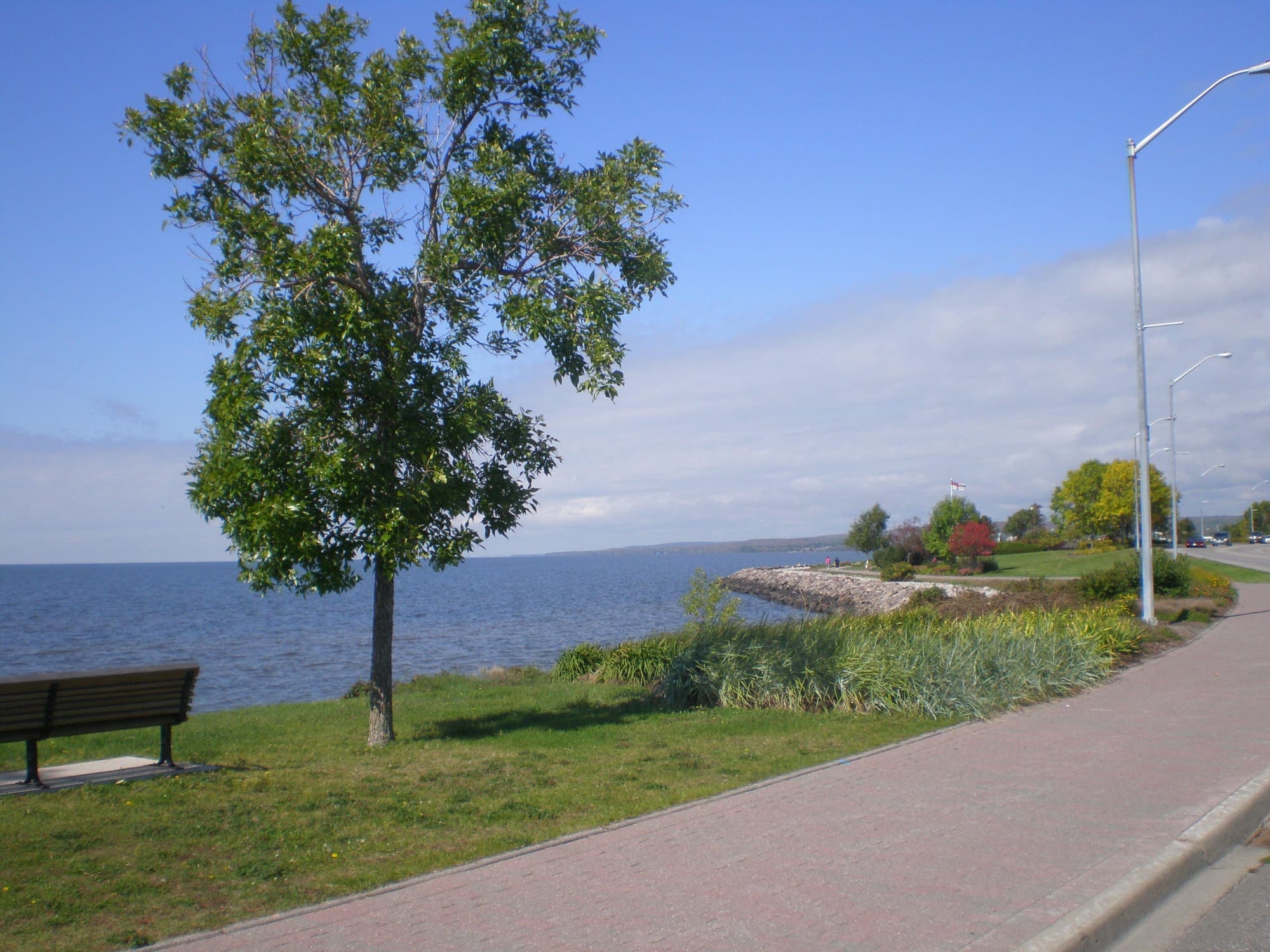 Holiday Inn Express and Suites North Bay, General view
