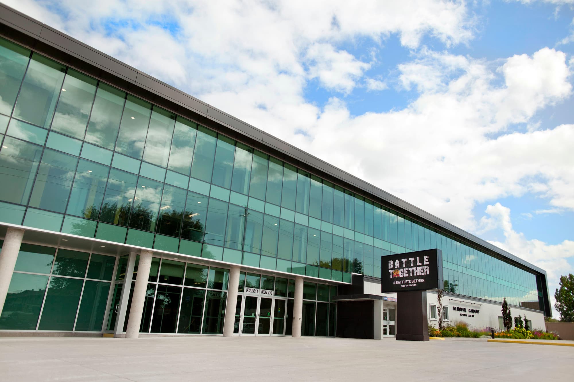 Holiday Inn Express and Suites North Bay, General view