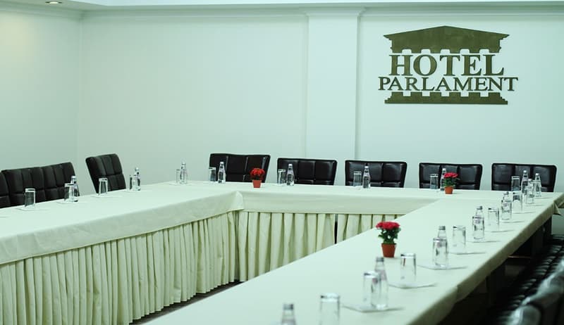 Parlament Hotel, Conferences