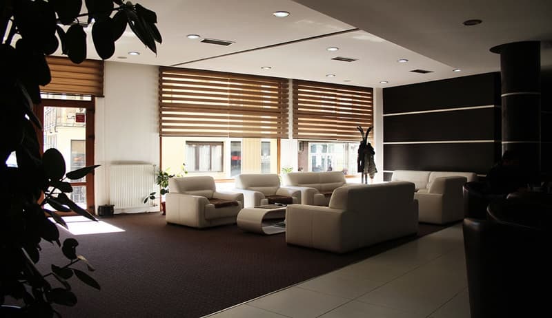 Parlament Hotel, Lobby