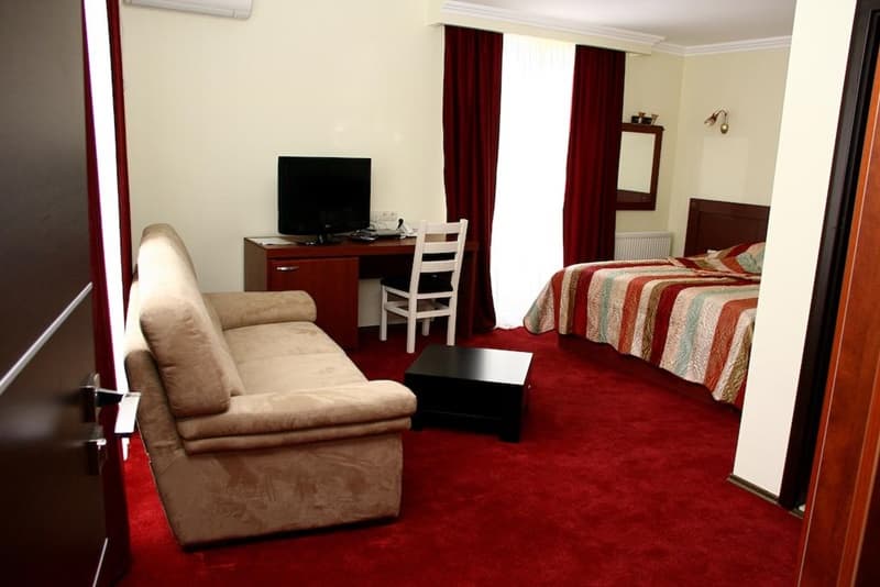 Parlament Hotel, Room